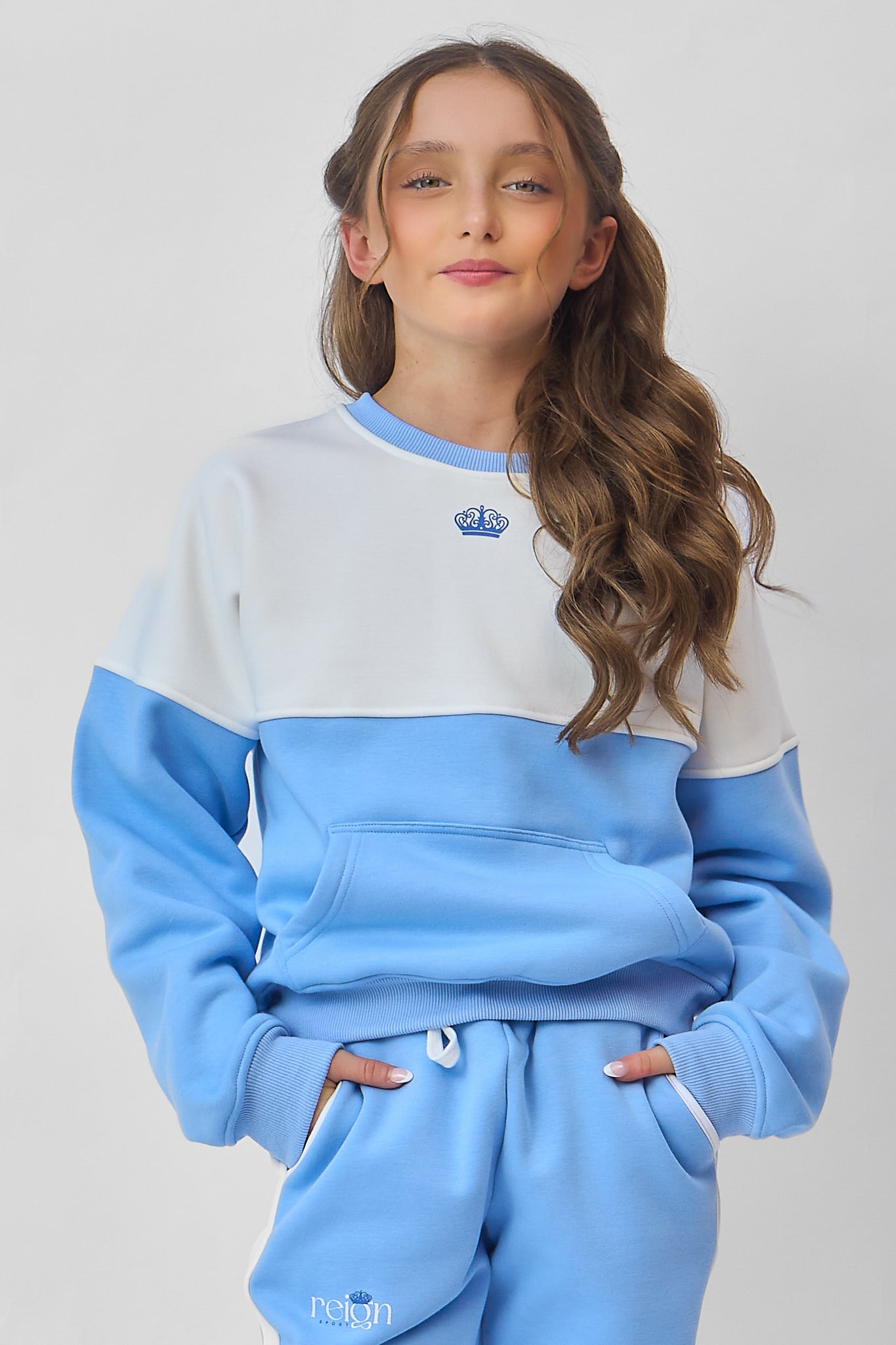 Youth Après Reign Crewneck